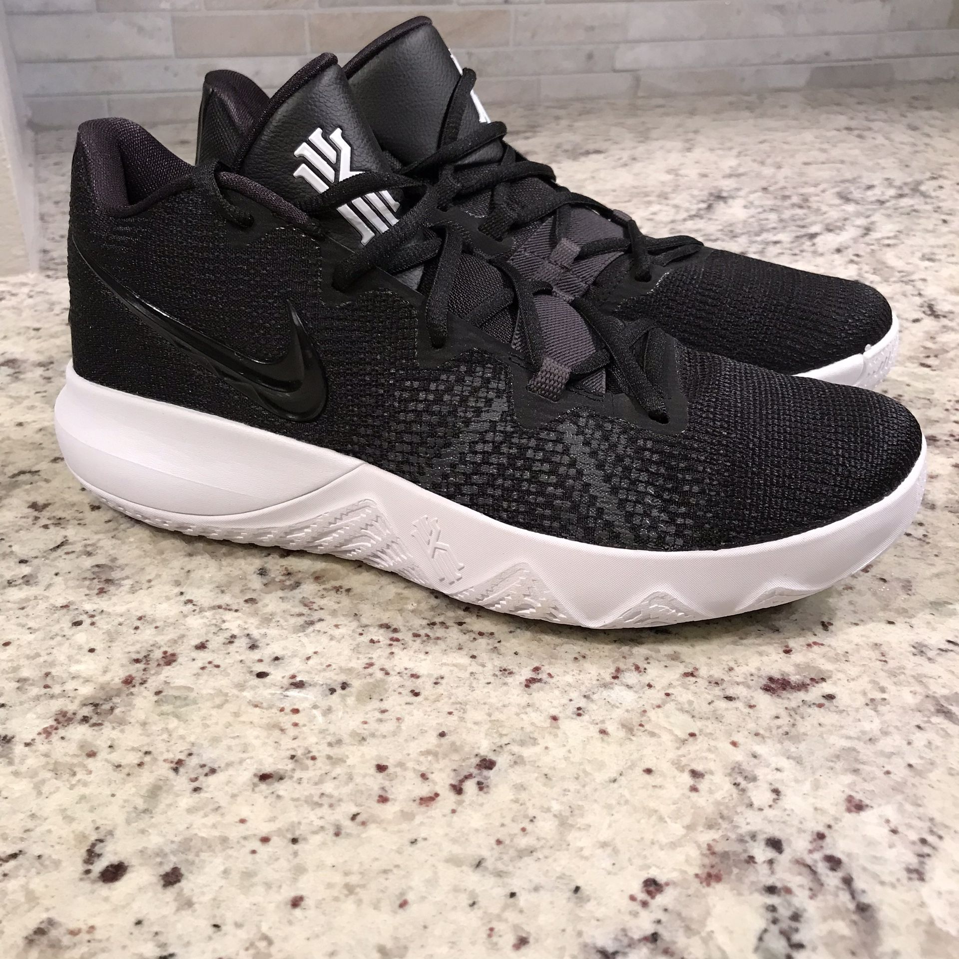 🆕 BRAND NEW Nike Kyrie Shoes