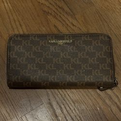 Karl Lagerfeld Paris Wallet