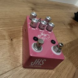 JHS Pink Panther Delay (Pre Lawsuit/Pedal Only)