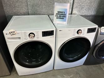 LG Washer And Gas Dryer Set ThinQ