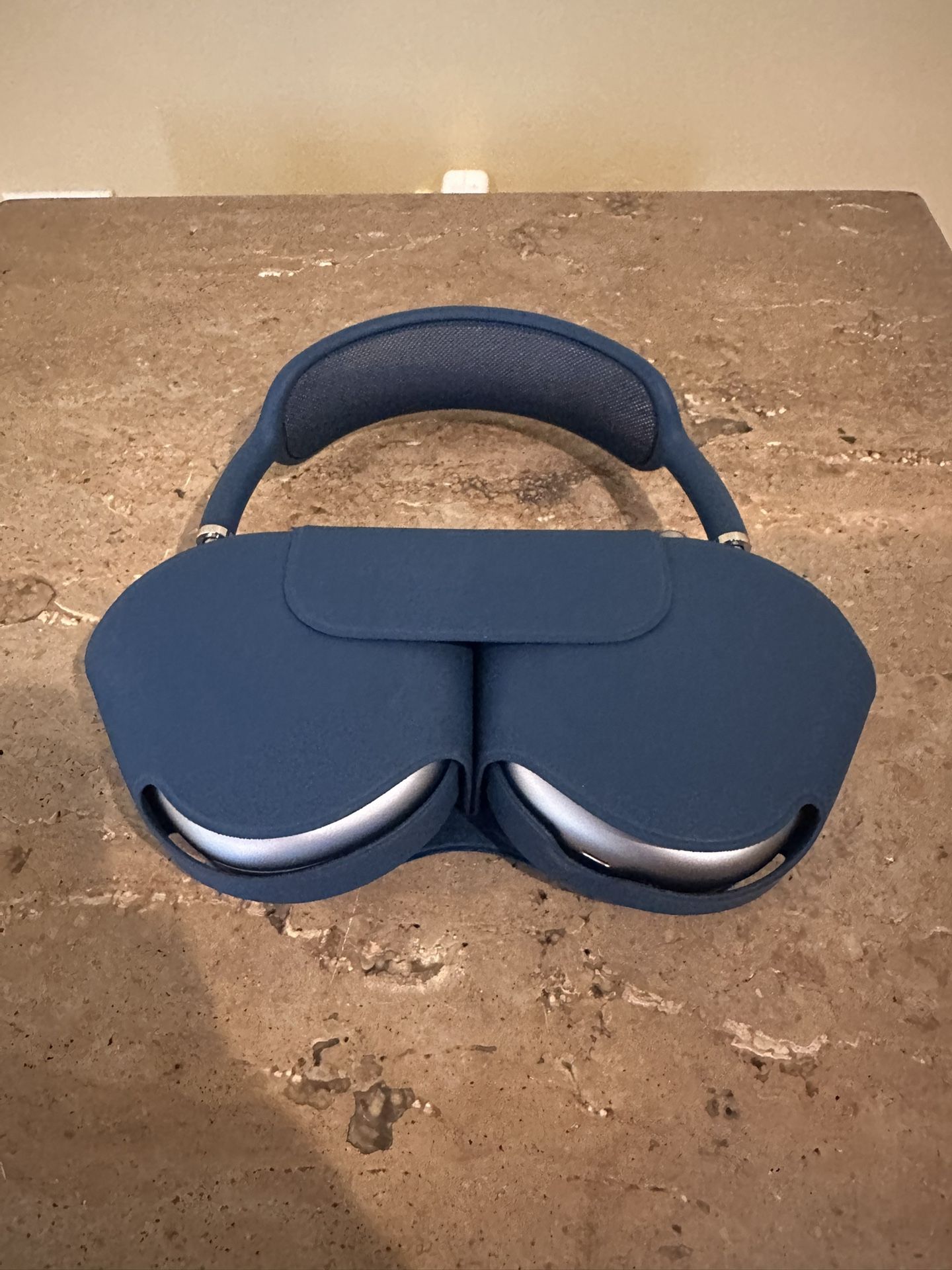 AirPods Max Blue Authentic