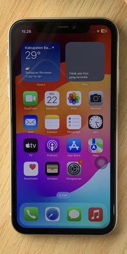 Unlocked Iphone 15 Plus Yellow