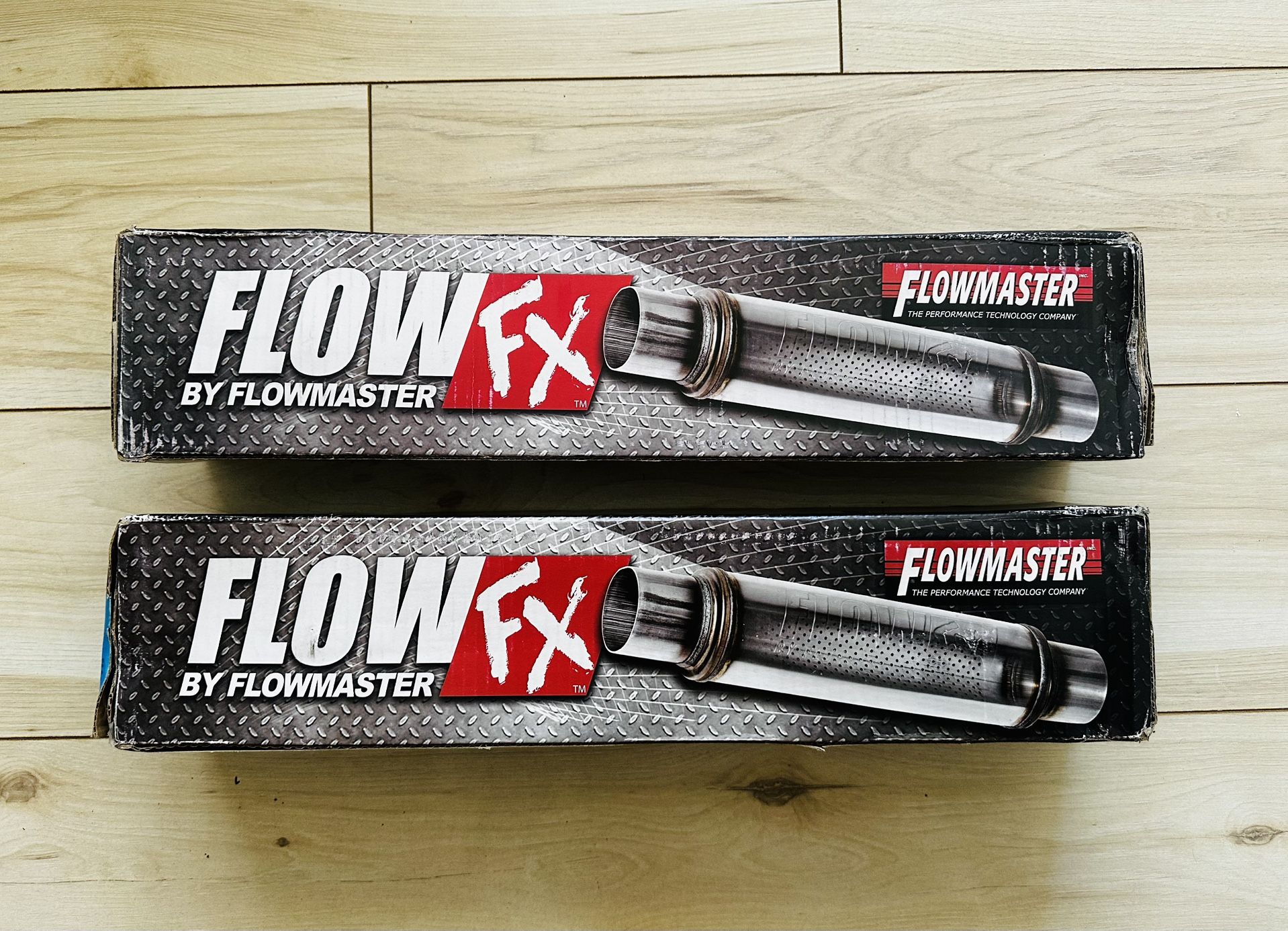 Brandnew - Flowmaster Flow FX Chambered Muffler - 2.25" Center In / 2.25"