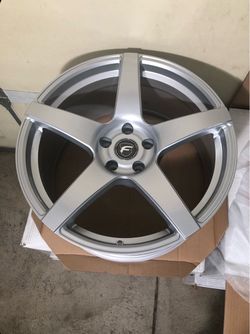 19x9.5 square set of Forgestar for Tesla model 3 NIB