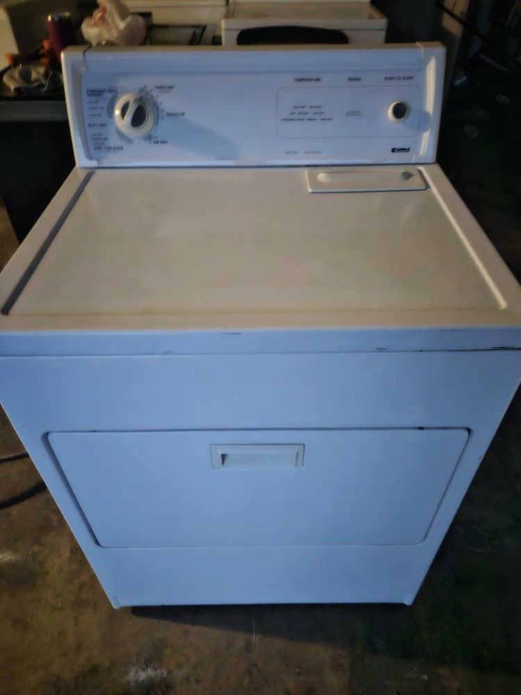 Electric Dryer ( Free Local Delivery)