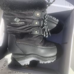 Kids Snow Boots 2 Pairs $40 Each Brand New 