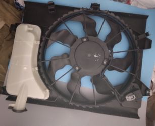 Replacement REPK160922 Cooling Fan Assembly Compatible with 2012-2019 Kia Soul Radiator