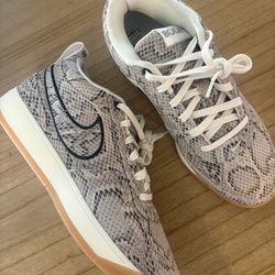 Nike Book1 "Python" Mens Sz 10.5 New