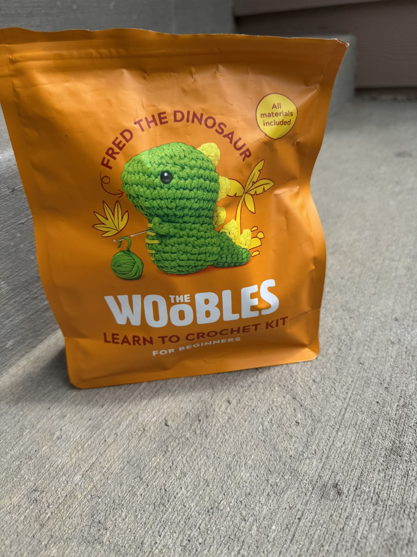 Wobbles Crochet Kit - new - Dinosaur