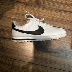 Nike Cortez