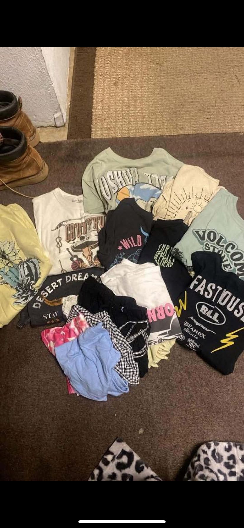 Girls Size 14/16 Shirts, Shorts, Levi’s And Sweaters