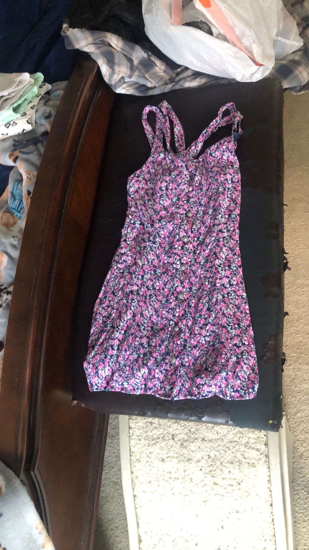 Junior Dress Size Small $1