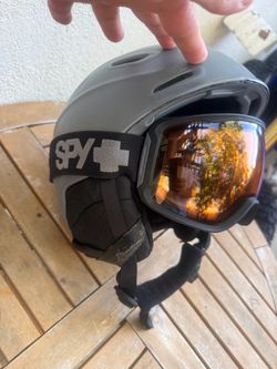 smith snowboarding helmet