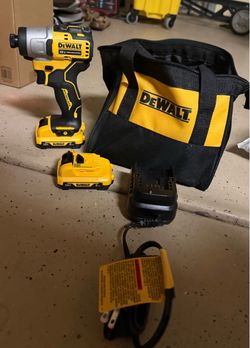 Dewalt 12v brushless impact with battery and charger