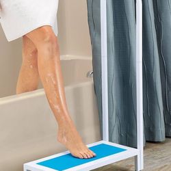 Step with Handle Non Slip Surface Sturdy Aid Bathroom