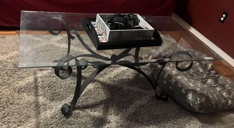 Coffee Table And 2 Side Tables