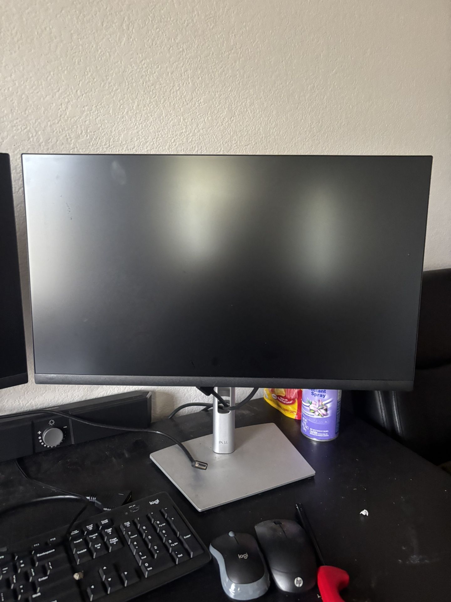 Dell 27” Computer Monitor