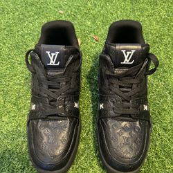 Louis Vuitton Black Trainers 