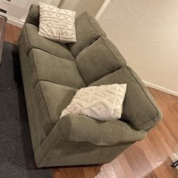 Smith Brothers Of Berne Couch