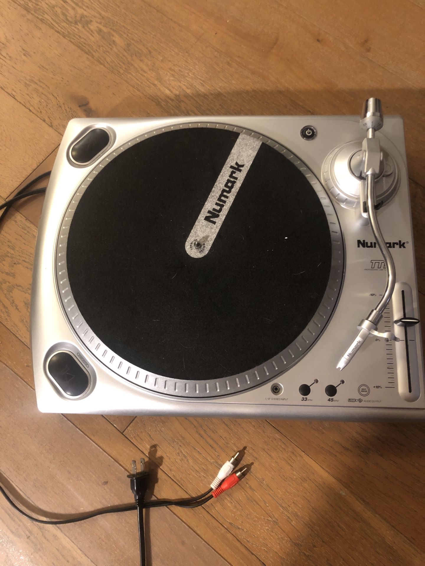 Numark TT DJ equipment - usb connector