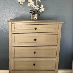 aspenhome Solid wooden dresser🔺