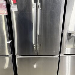 Brand new LG 33 in. W. 25 cu. ft. Smart 3-Door French Door Refrigerator Standard Depth MAX in PrintProof Stainless Steel