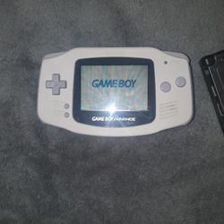 Gameboy Advanced Sp White