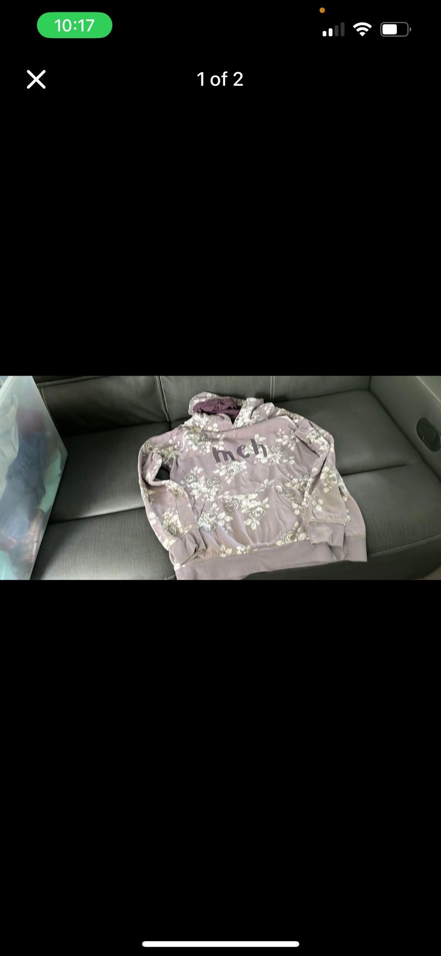 Sweatshirt
