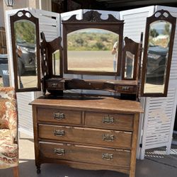 Antique Vanity 