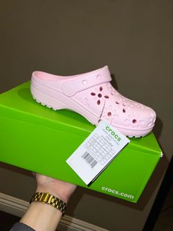 Crocs