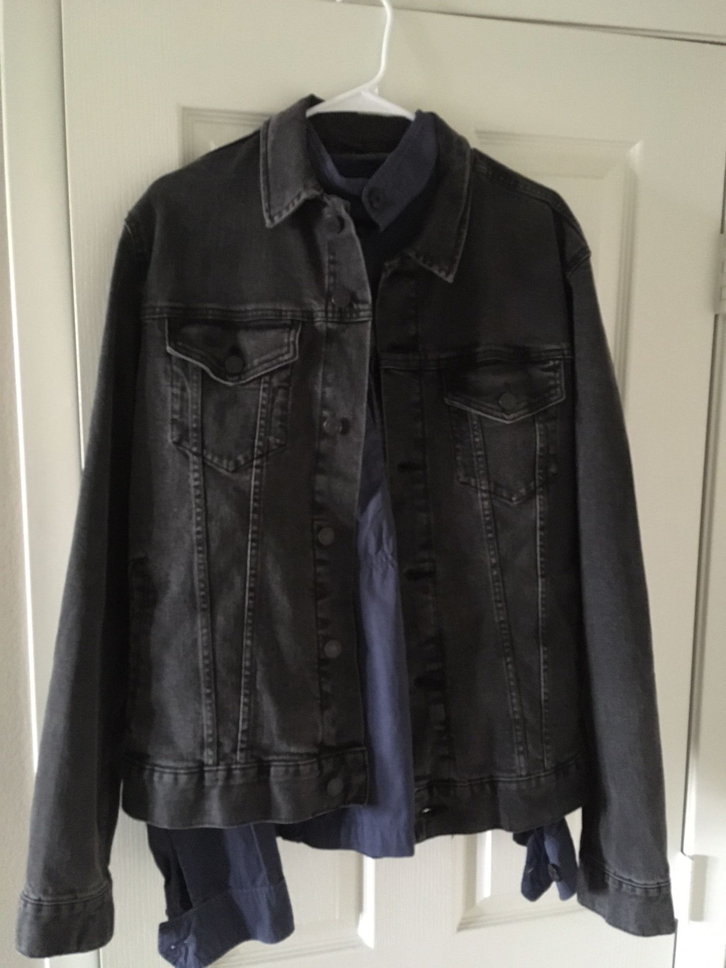 Gray Old Navy Denim Jacket - Nice