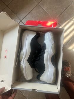 Jordan 11 Low Retro size 12 men’s shoes ‘Tuxedo’