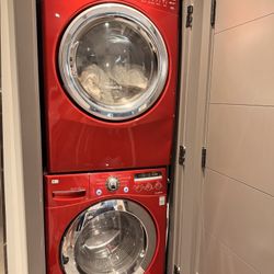 LG Stackable Washer / Dryer 