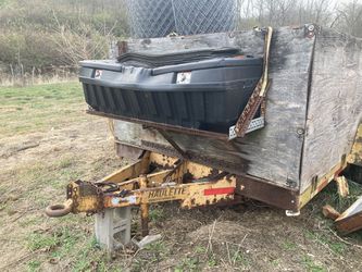 7x14 utility trailer with pintle hitch and storage box Thumbnail