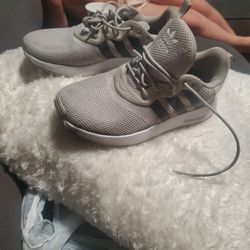 Addidas Boys Size 4