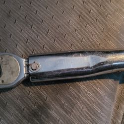 Wrench 