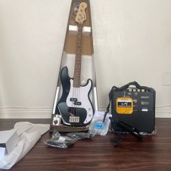 Black/White Fender Squire