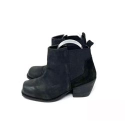 H&M Black Leather Square Toe Chunky Boots Women’s Size 8