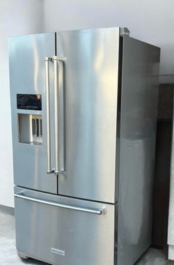 36” KITCHENAID FRENCH DOOR REFRIGERATOR STAINLESS MODEL 09/2023  “WORKS GREAT”