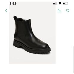 Chelsea’s Women’s Boots 