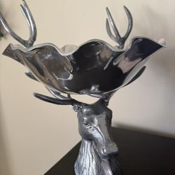 Beautiful Deer Decor 