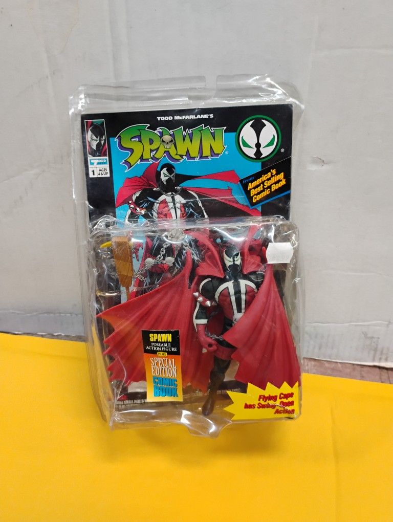 1994 McFarlane Toys Spawn Poseable Action Figure Plus Special Edition comic book