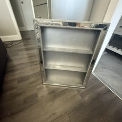 Mirrored Shelf 