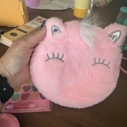 Play makeup set in unicorn purse