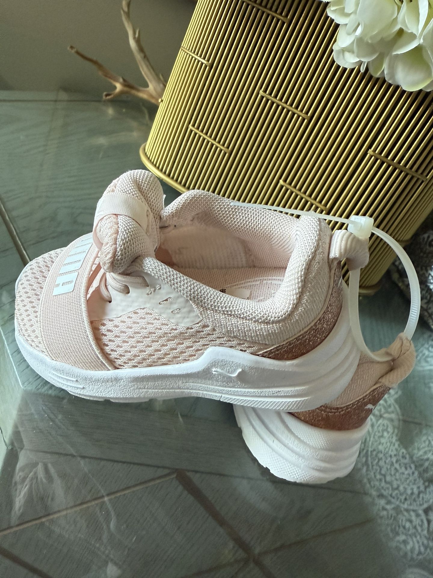 New Kinder Fit Puma Baby Shoes! Baby Size 5 