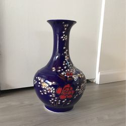 Hand Painted Vase