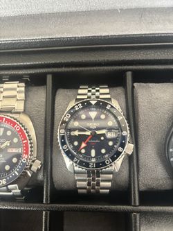 Seiko - 5 sports watch stainless steel automatic GMT - Blue dial