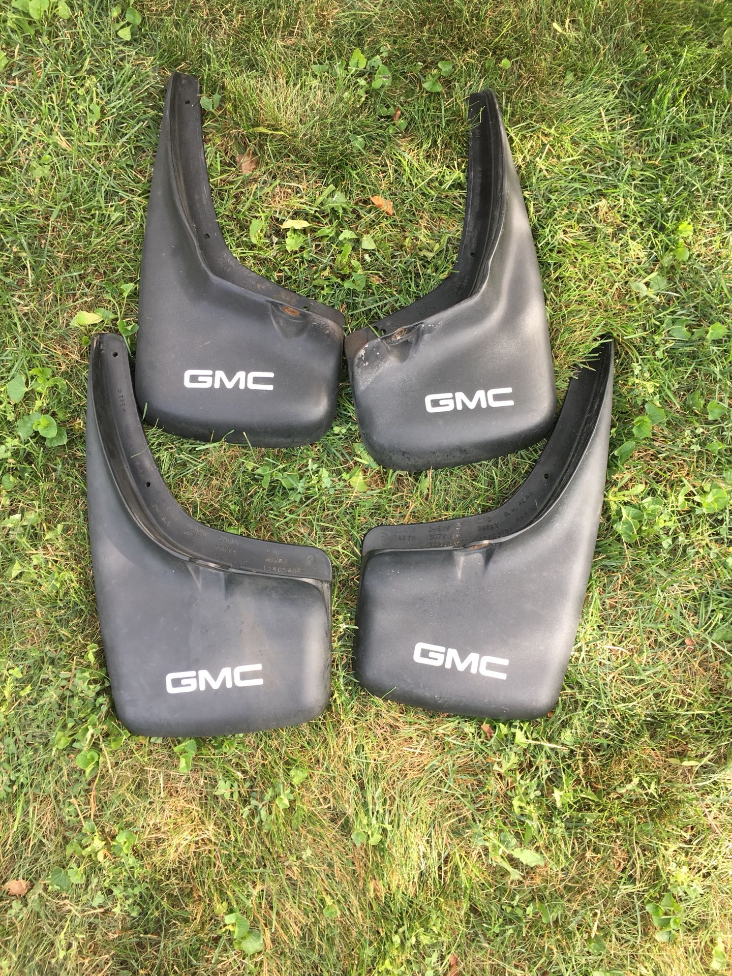 GMC Sierra Suburban Yukon Envoy Mud Flaps