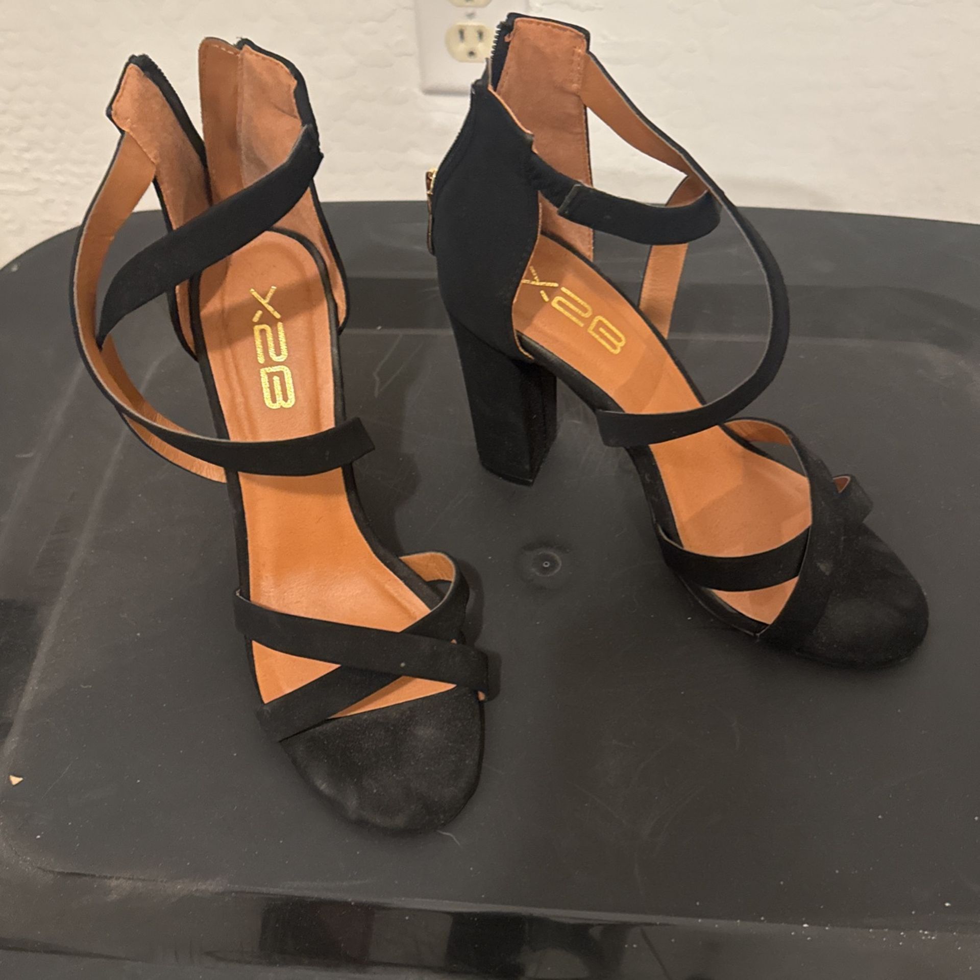 Black Heels Size 8