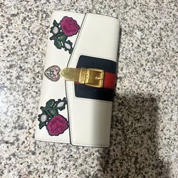 Gucci Slyvie Leather Continental Wallet 